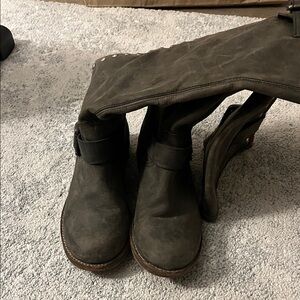 Steve Madden Dark Brown Boots